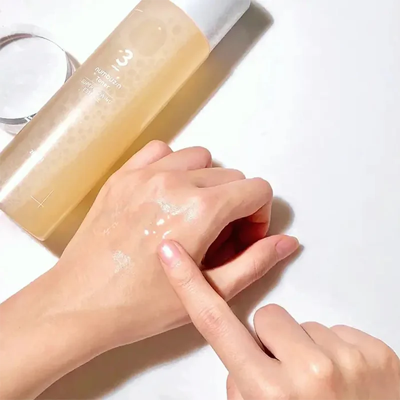 NUMBUZIN - No.3 Super Glowing Essence Toner
