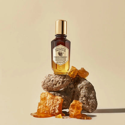 SKINFOOD - Royal Honey Propolis Enrich Essence