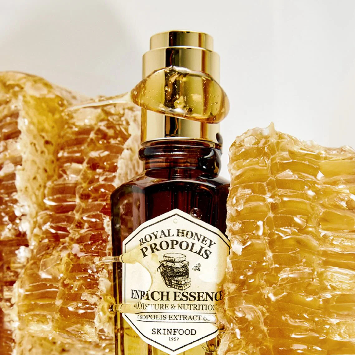 SKINFOOD - Royal Honey Propolis Enrich Essence